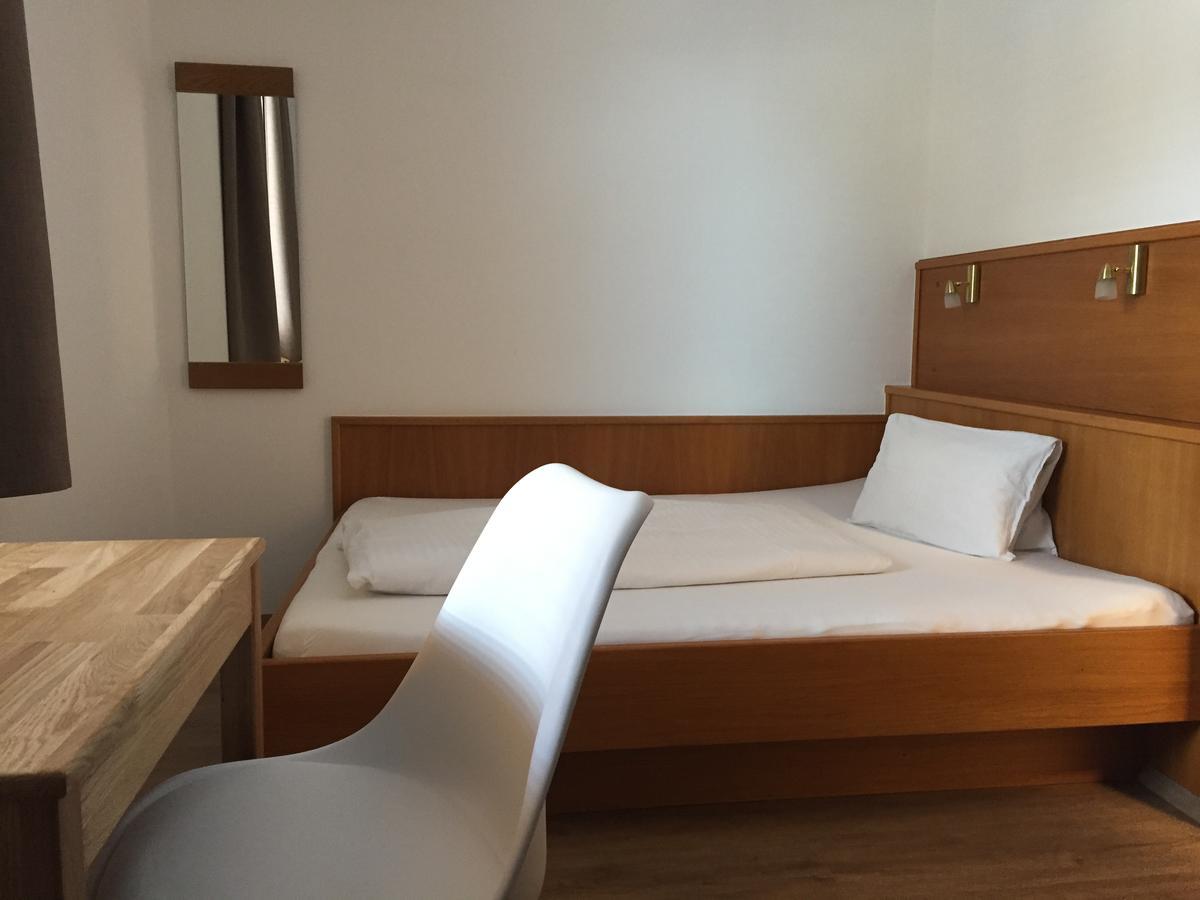 Hotel Restaurant Platzer Гмюнд Экстерьер фото